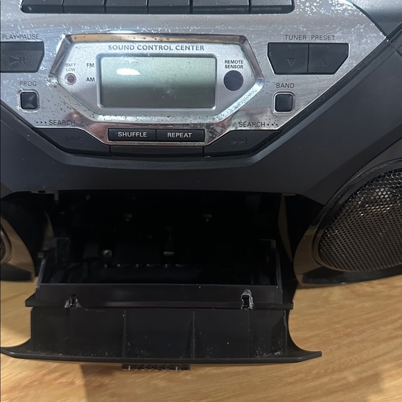 Vintage Philips AZ1574/17  CD Player/ Cassette Radio Portable Boombox Tested - Picture 9 of 17